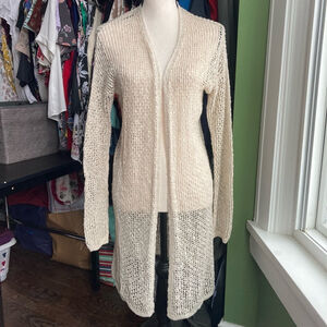 Women's Forever 21 Cream crochet style Cardigan Size S